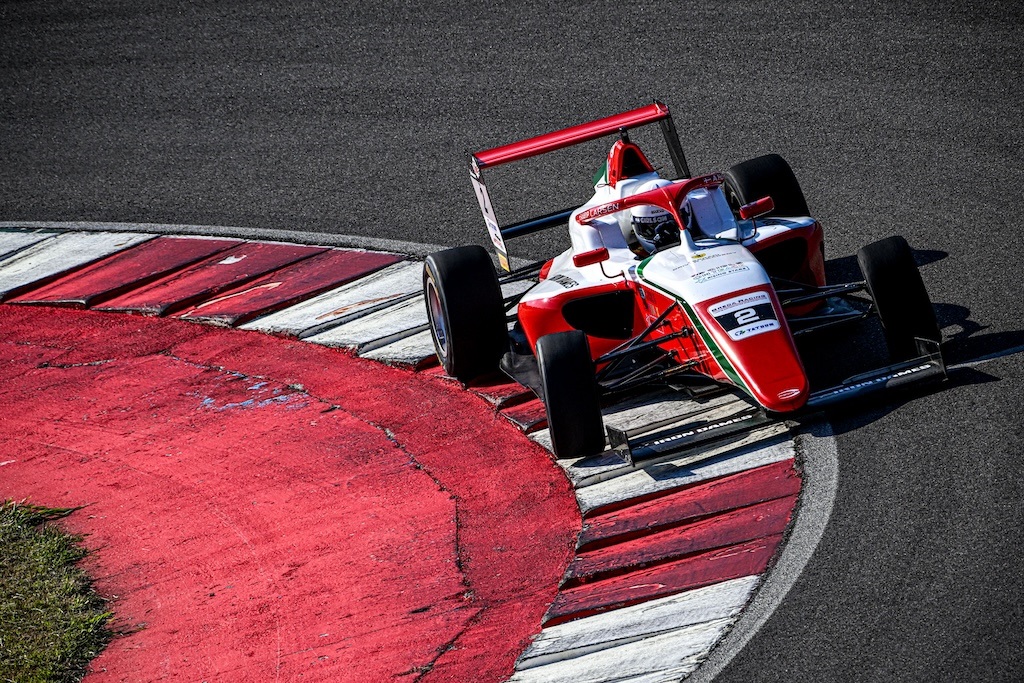 Alba Hurup Larsen klar til Formel 4-testprogram med italiensk topteam.
(Foto: FIA Women In Motorsport)